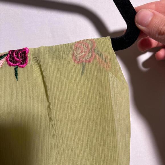 Green Chiffon Silk Scarf Wrap Pink Embroidered Flowers Red Velvet Trim * - Picture 7 of 10